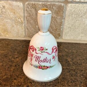 Queen’s by Rosina, Fine Bone China Bell.